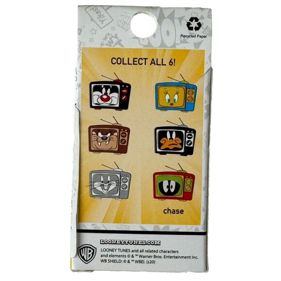 Looney Tunes Loungefly TV Series Pin Tweety Bird New - Picture 6 of 8